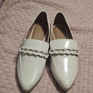 LC Lauren Conrad Cream Patent Pointed Toe Chain Loafers